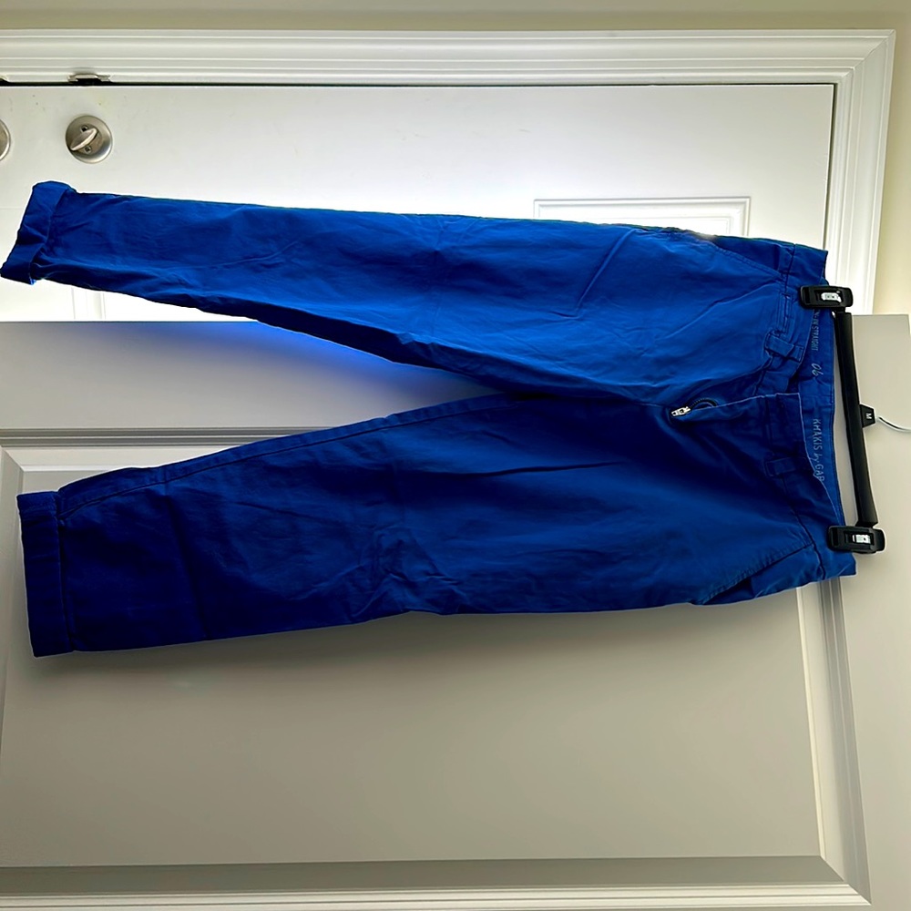 Gap broken in straight royal blue khakis